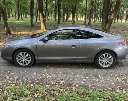 Серый Рено Лагуна, объемом двигателя 2 л и пробегом 180 тыс. км за 7800 $, фото 1 на Automoto.ua