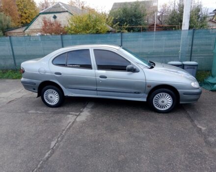 Серый Рено Лагуна, объемом двигателя 1.6 л и пробегом 333 тыс. км за 1000 $, фото 3 на Automoto.ua