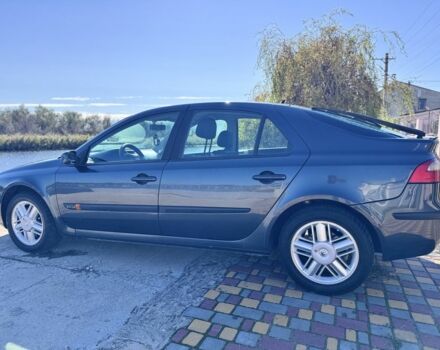 Сірий Рено Лагуна, об'ємом двигуна 2 л та пробігом 240 тис. км за 2000 $, фото 7 на Automoto.ua