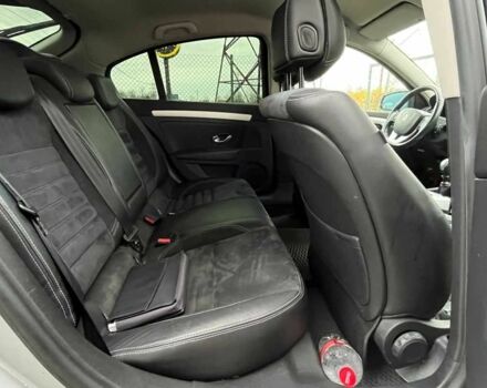 Серый Рено Лагуна, объемом двигателя 2 л и пробегом 227 тыс. км за 5550 $, фото 20 на Automoto.ua