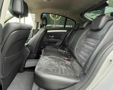 Серый Рено Лагуна, объемом двигателя 2 л и пробегом 227 тыс. км за 5550 $, фото 19 на Automoto.ua