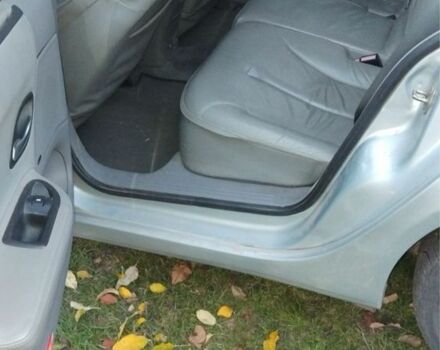 Серый Рено Лагуна, объемом двигателя 1.9 л и пробегом 340 тыс. км за 1750 $, фото 3 на Automoto.ua