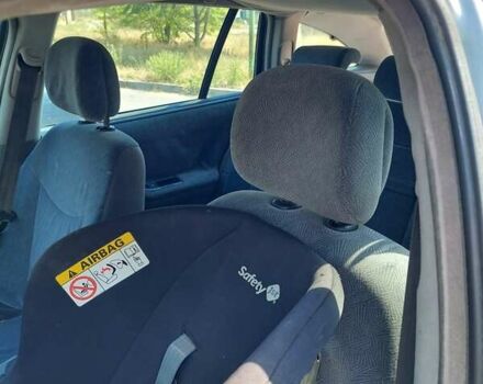 Серый Рено Лагуна, объемом двигателя 1.9 л и пробегом 35 тыс. км за 2800 $, фото 3 на Automoto.ua