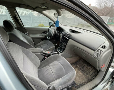 Серый Рено Лагуна, объемом двигателя 1.6 л и пробегом 400 тыс. км за 2300 $, фото 5 на Automoto.ua