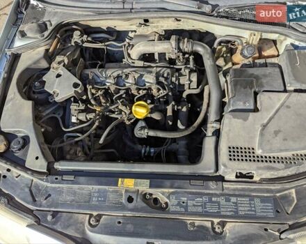 Серый Рено Лагуна, объемом двигателя 1.9 л и пробегом 571 тыс. км за 2000 $, фото 15 на Automoto.ua