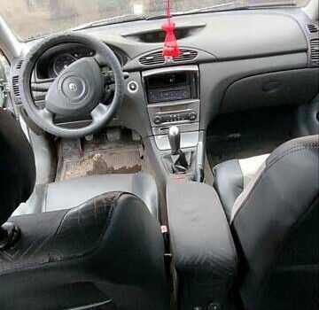 Серый Рено Лагуна, объемом двигателя 2 л и пробегом 294 тыс. км за 3600 $, фото 1 на Automoto.ua