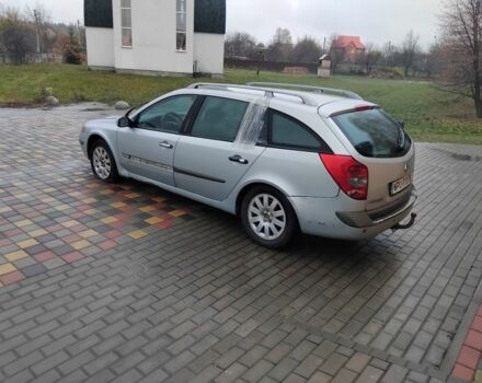 Серый Рено Лагуна, объемом двигателя 1.9 л и пробегом 340 тыс. км за 1000 $, фото 2 на Automoto.ua