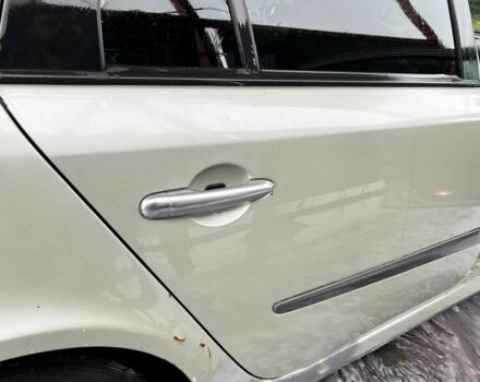 Серый Рено Лагуна, объемом двигателя 1.8 л и пробегом 311 тыс. км за 2300 $, фото 3 на Automoto.ua