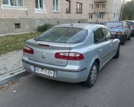 Серый Рено Лагуна, объемом двигателя 2 л и пробегом 300 тыс. км за 1900 $, фото 2 на Automoto.ua