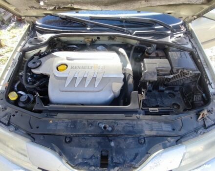Серый Рено Лагуна, объемом двигателя 2.2 л и пробегом 350 тыс. км за 3200 $, фото 4 на Automoto.ua