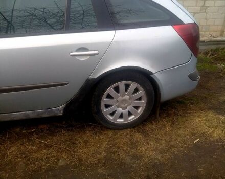 Серый Рено Лагуна, объемом двигателя 1.9 л и пробегом 0 тыс. км за 2000 $, фото 2 на Automoto.ua