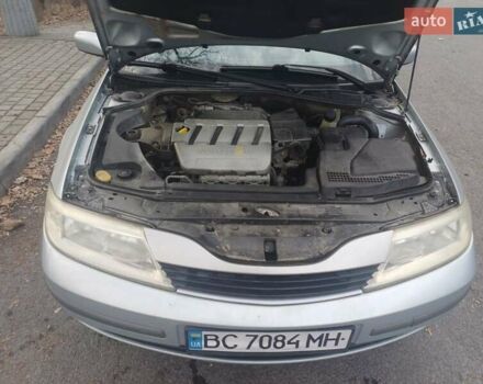 Серый Рено Лагуна, объемом двигателя 1.8 л и пробегом 161 тыс. км за 2750 $, фото 8 на Automoto.ua