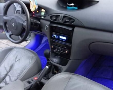 Серый Рено Лагуна, объемом двигателя 2.2 л и пробегом 230 тыс. км за 2999 $, фото 16 на Automoto.ua