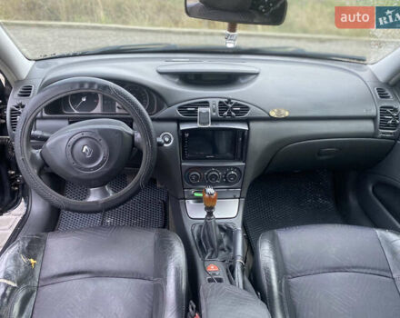 Серый Рено Лагуна, объемом двигателя 1.87 л и пробегом 401 тыс. км за 3200 $, фото 4 на Automoto.ua