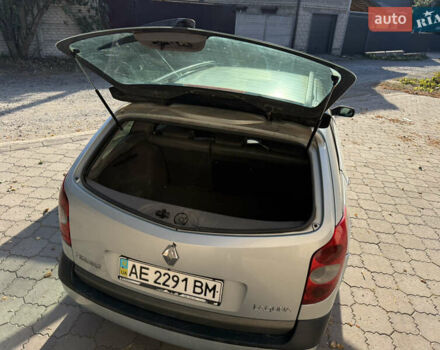 Серый Рено Лагуна, объемом двигателя 2 л и пробегом 555 тыс. км за 2250 $, фото 13 на Automoto.ua