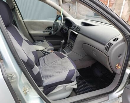 Серый Рено Лагуна, объемом двигателя 1.8 л и пробегом 245 тыс. км за 3800 $, фото 6 на Automoto.ua