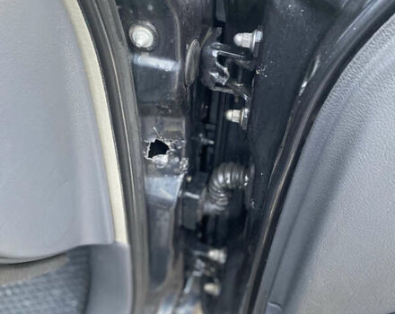 Серый Рено Лагуна, объемом двигателя 1.87 л и пробегом 401 тыс. км за 3200 $, фото 2 на Automoto.ua