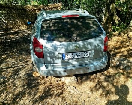 Серый Рено Лагуна, объемом двигателя 2.2 л и пробегом 111 тыс. км за 2100 $, фото 2 на Automoto.ua