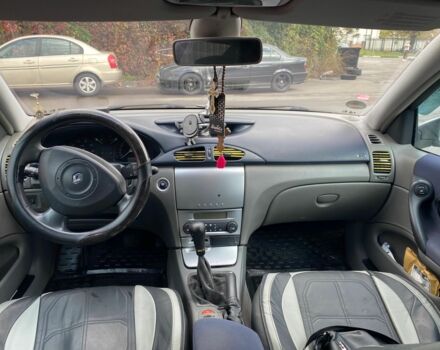 Серый Рено Лагуна, объемом двигателя 1.8 л и пробегом 377 тыс. км за 3800 $, фото 4 на Automoto.ua