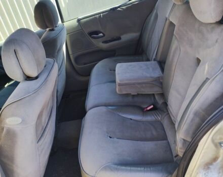 Серый Рено Лагуна, объемом двигателя 2.2 л и пробегом 350 тыс. км за 3200 $, фото 1 на Automoto.ua