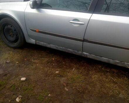 Серый Рено Лагуна, объемом двигателя 1.9 л и пробегом 0 тыс. км за 2000 $, фото 3 на Automoto.ua