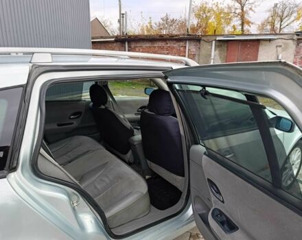 Серый Рено Лагуна, объемом двигателя 1.8 л и пробегом 245 тыс. км за 3800 $, фото 7 на Automoto.ua