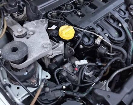 Серый Рено Лагуна, объемом двигателя 2.2 л и пробегом 230 тыс. км за 2999 $, фото 25 на Automoto.ua