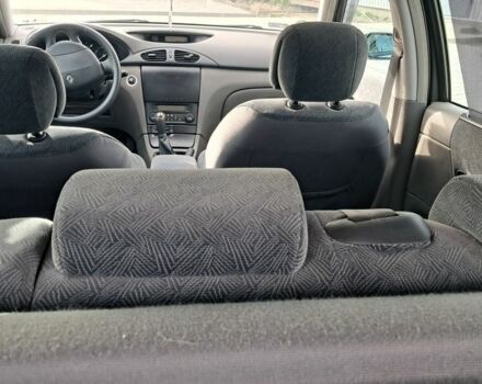 Серый Рено Лагуна, объемом двигателя 1.8 л и пробегом 3 тыс. км за 3600 $, фото 2 на Automoto.ua