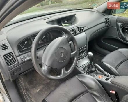 Сірий Рено Лагуна, об'ємом двигуна 1.78 л та пробігом 162 тис. км за 2750 $, фото 6 на Automoto.ua