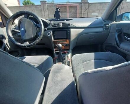 Серый Рено Лагуна, объемом двигателя 1.9 л и пробегом 325 тыс. км за 3600 $, фото 3 на Automoto.ua