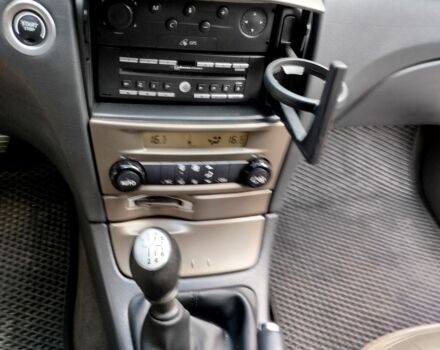 Серый Рено Лагуна, объемом двигателя 2 л и пробегом 350 тыс. км за 3399 $, фото 7 на Automoto.ua