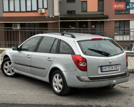 Серый Рено Лагуна, объемом двигателя 1.9 л и пробегом 250 тыс. км за 3200 $, фото 15 на Automoto.ua