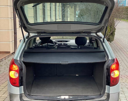 Серый Рено Лагуна, объемом двигателя 1.9 л и пробегом 254 тыс. км за 3450 $, фото 41 на Automoto.ua