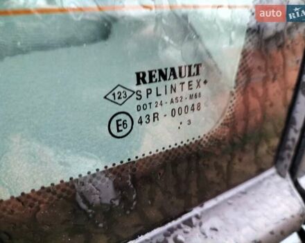 Серый Рено Лагуна, объемом двигателя 1.8 л и пробегом 277 тыс. км за 4200 $, фото 16 на Automoto.ua