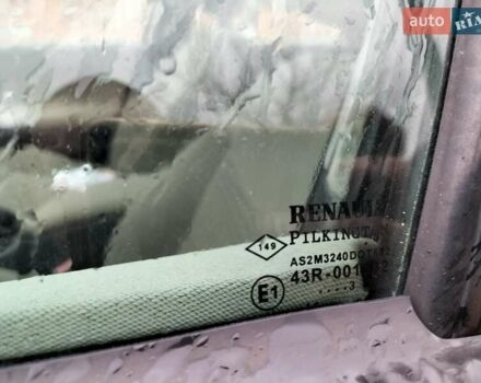 Серый Рено Лагуна, объемом двигателя 1.8 л и пробегом 277 тыс. км за 4200 $, фото 13 на Automoto.ua