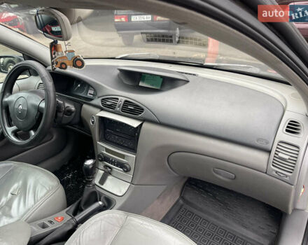 Серый Рено Лагуна, объемом двигателя 2.19 л и пробегом 250 тыс. км за 3499 $, фото 10 на Automoto.ua