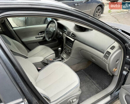 Сірий Рено Лагуна, об'ємом двигуна 2.19 л та пробігом 303 тис. км за 2950 $, фото 6 на Automoto.ua