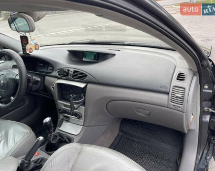 Серый Рено Лагуна, объемом двигателя 2.19 л и пробегом 200 тыс. км за 3500 $, фото 9 на Automoto.ua