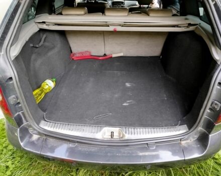 Серый Рено Лагуна, объемом двигателя 2 л и пробегом 350 тыс. км за 3399 $, фото 4 на Automoto.ua