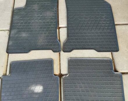 Серый Рено Лагуна, объемом двигателя 2.2 л и пробегом 301 тыс. км за 4800 $, фото 4 на Automoto.ua