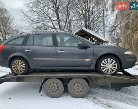 Серый Рено Лагуна, объемом двигателя 2 л и пробегом 184 тыс. км за 4500 $, фото 1 на Automoto.ua
