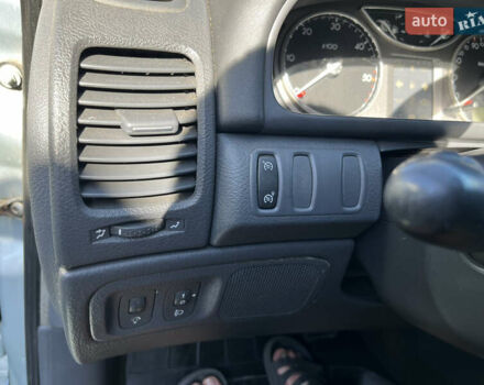 Серый Рено Лагуна, объемом двигателя 1.9 л и пробегом 352 тыс. км за 2600 $, фото 23 на Automoto.ua