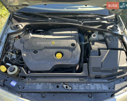 Серый Рено Лагуна, объемом двигателя 1.9 л и пробегом 352 тыс. км за 2600 $, фото 30 на Automoto.ua