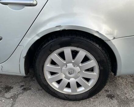 Серый Рено Лагуна, объемом двигателя 1.9 л и пробегом 383 тыс. км за 3600 $, фото 6 на Automoto.ua