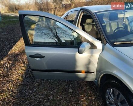 Серый Рено Лагуна, объемом двигателя 1.6 л и пробегом 94 тыс. км за 4700 $, фото 10 на Automoto.ua