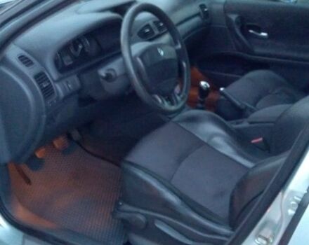 Серый Рено Лагуна, объемом двигателя 1.9 л и пробегом 303 тыс. км за 1500 $, фото 7 на Automoto.ua