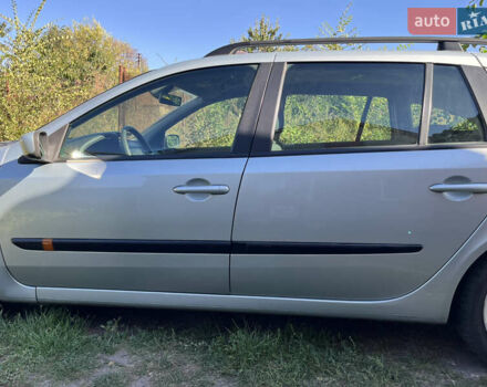 Серый Рено Лагуна, объемом двигателя 1.9 л и пробегом 352 тыс. км за 2600 $, фото 6 на Automoto.ua