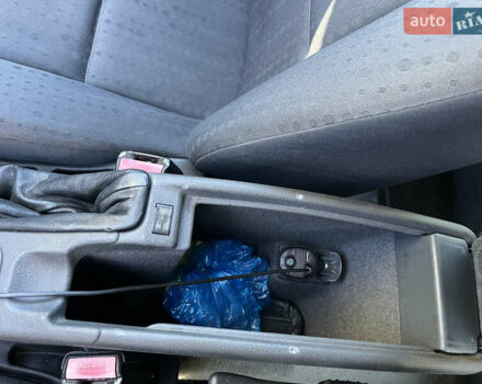 Серый Рено Лагуна, объемом двигателя 1.9 л и пробегом 352 тыс. км за 2600 $, фото 21 на Automoto.ua