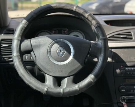 Серый Рено Лагуна, объемом двигателя 1.9 л и пробегом 287 тыс. км за 3999 $, фото 15 на Automoto.ua