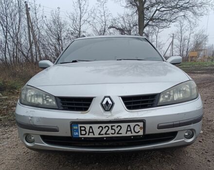Серый Рено Лагуна, объемом двигателя 2 л и пробегом 325 тыс. км за 4350 $, фото 1 на Automoto.ua